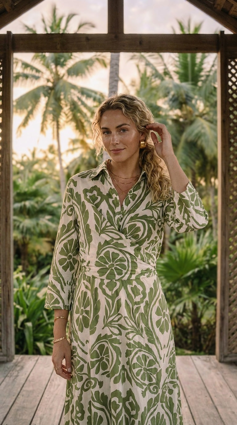 Jolie - Luna Petal Green: Built-in tie belt dress