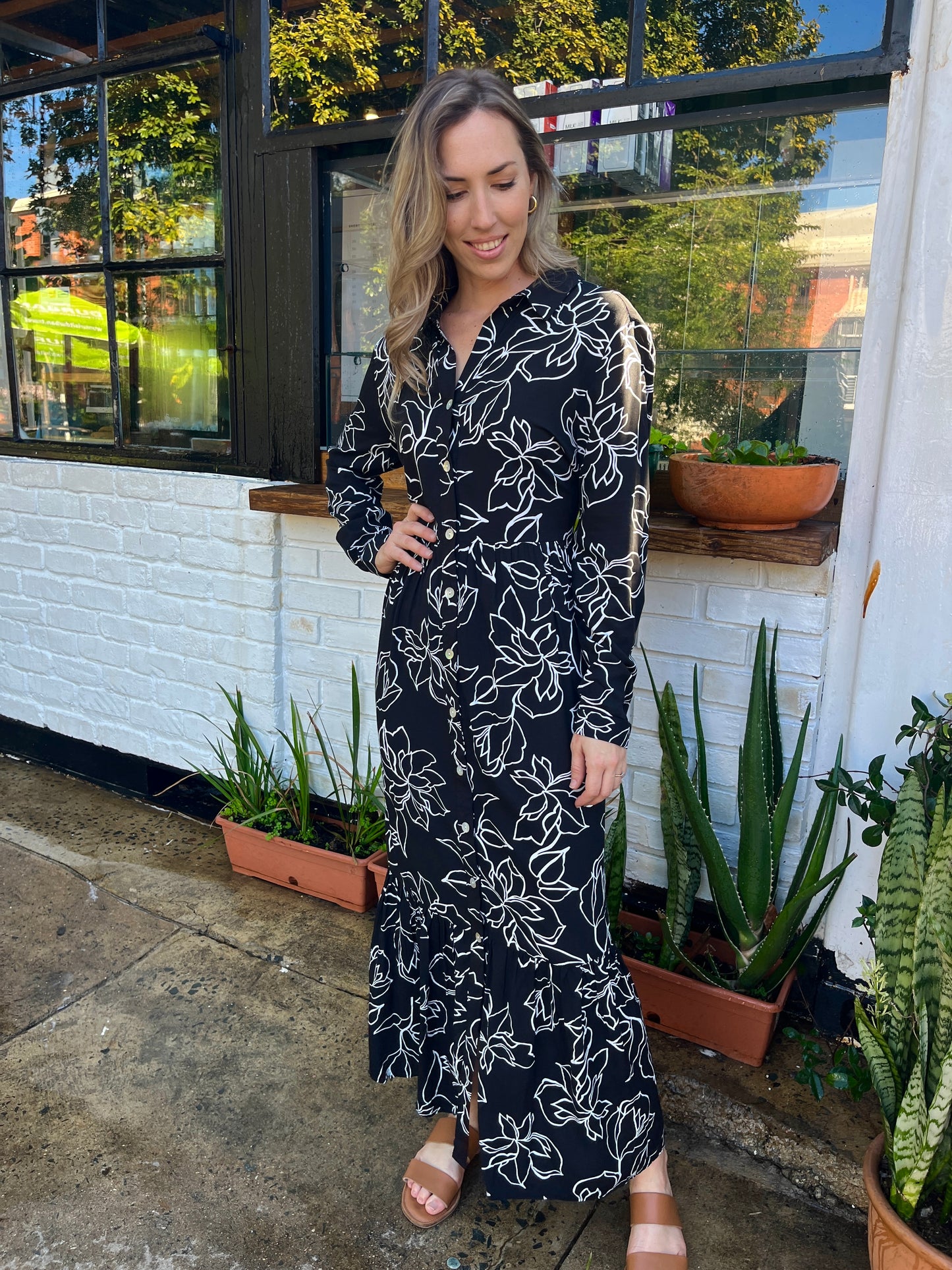 Maddison Maxi - Bold Abstract Flower: Button - Up Collared Tiered Maxi Dress