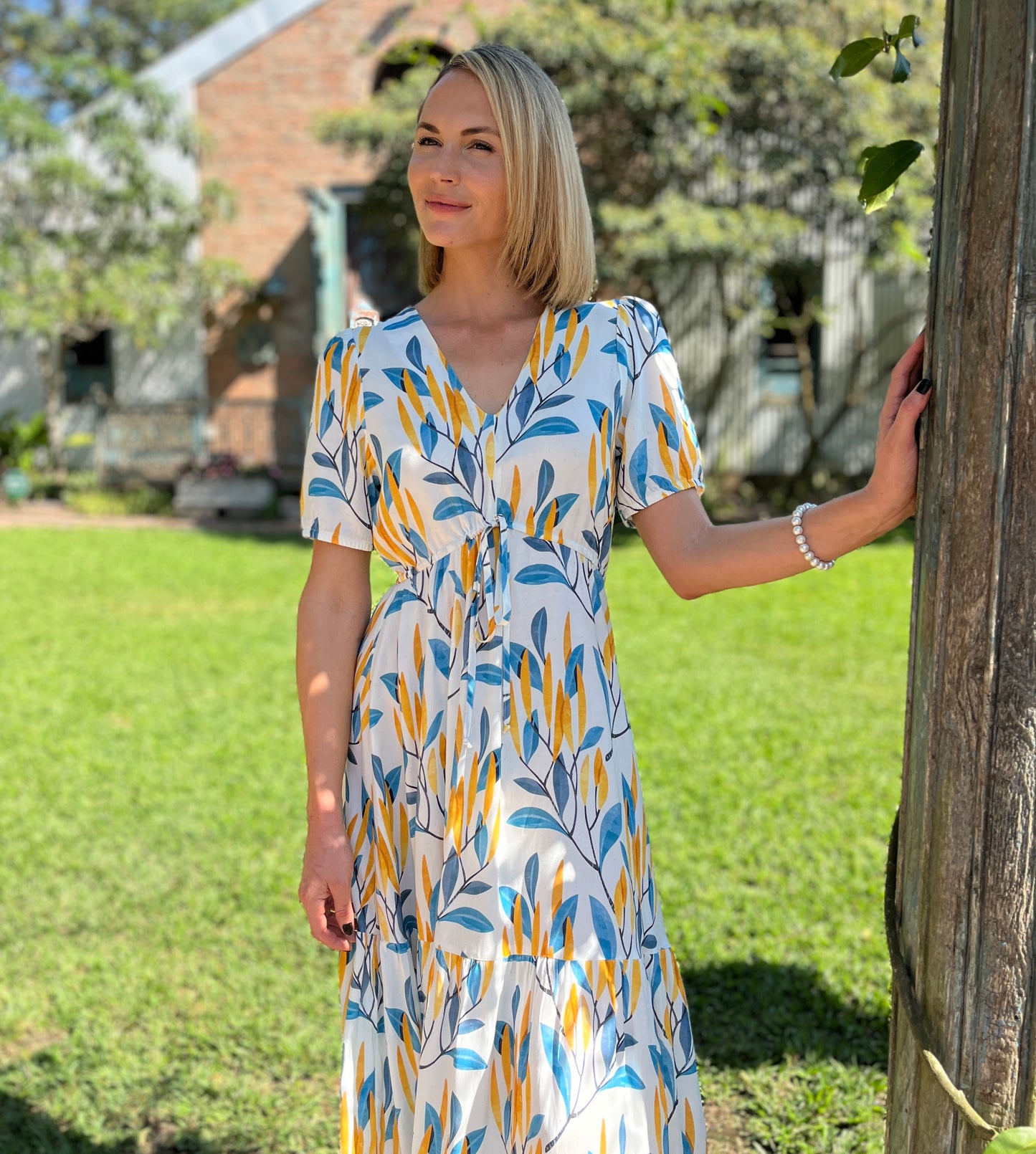 Lyn Maxi - Cheerful Garden: V-Neck elasticated waistline detail Maxi Dress