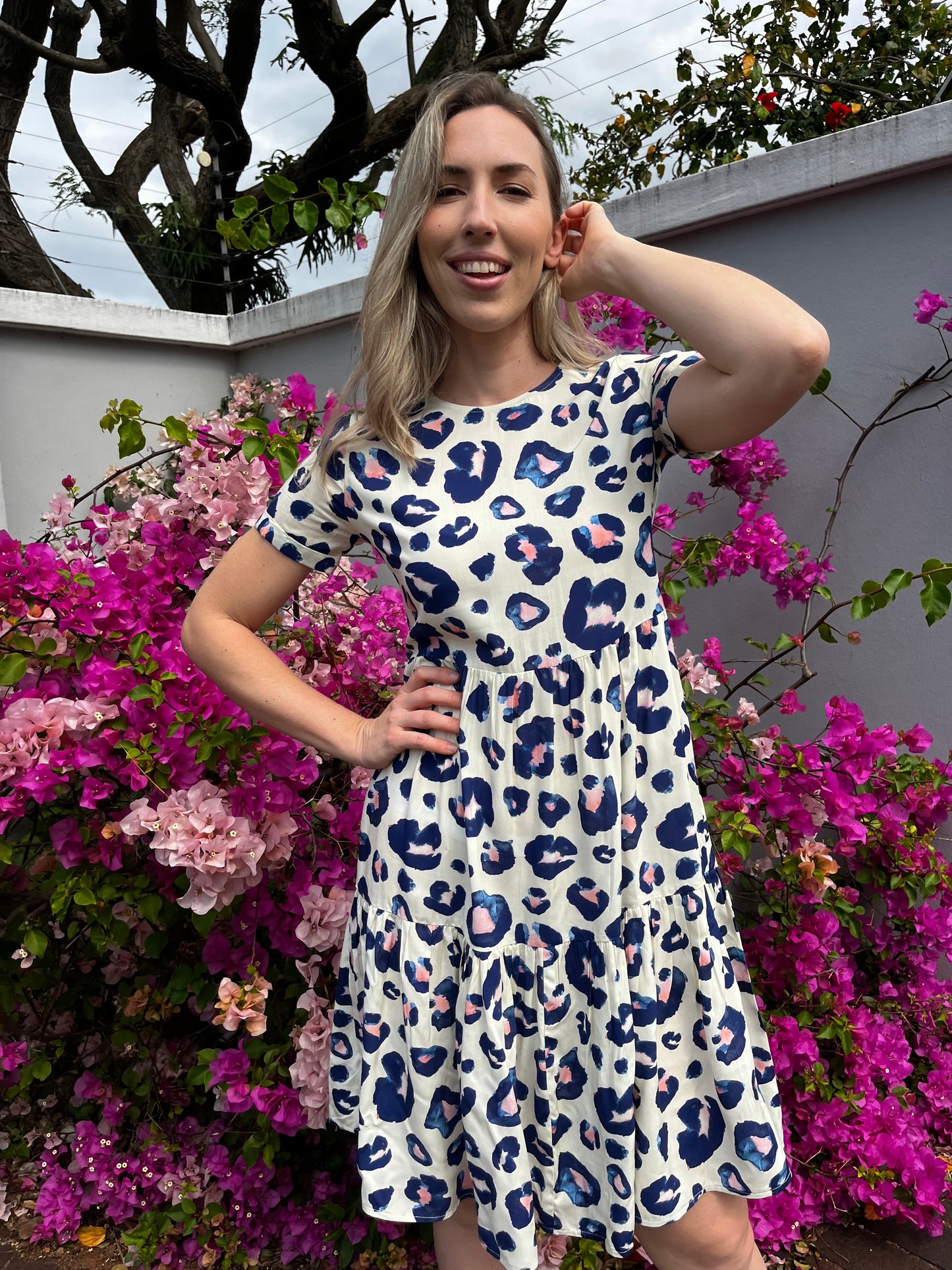Hailey - Oversized Leopard: Classic Short Sleeve Tiered Midi Dress