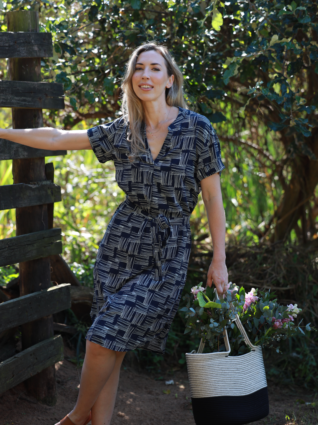 Charlie - Indigo Dreams: Classic Midi Shirt Dress with mandarin collar