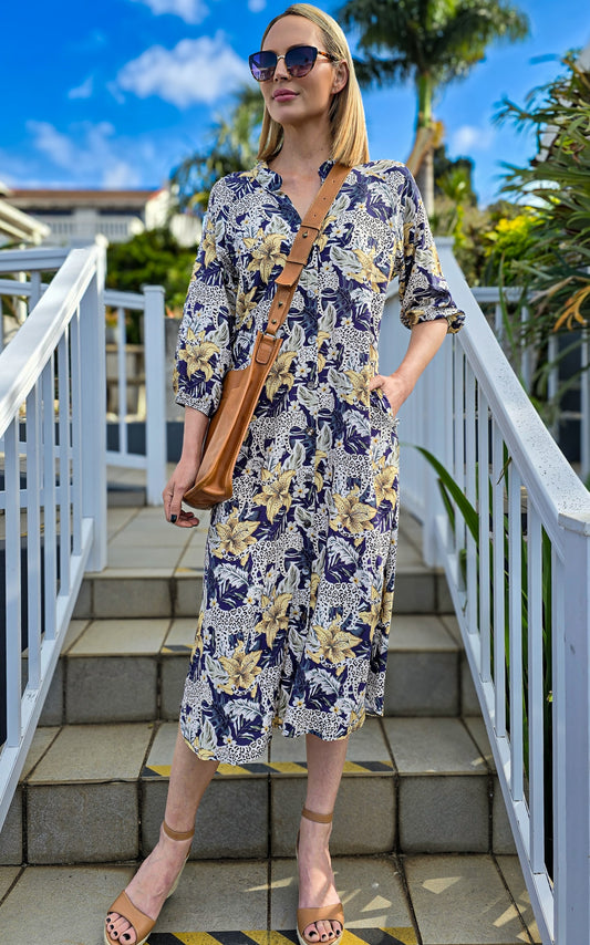 Anna - Leopard Lush: Relaxed Shirt dress with pockets