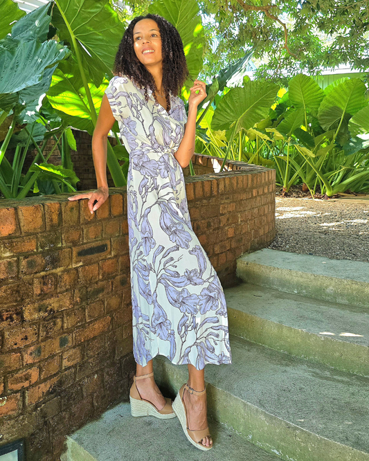 Clarence maxi - Jacaranda: Front Tie Shirt dress