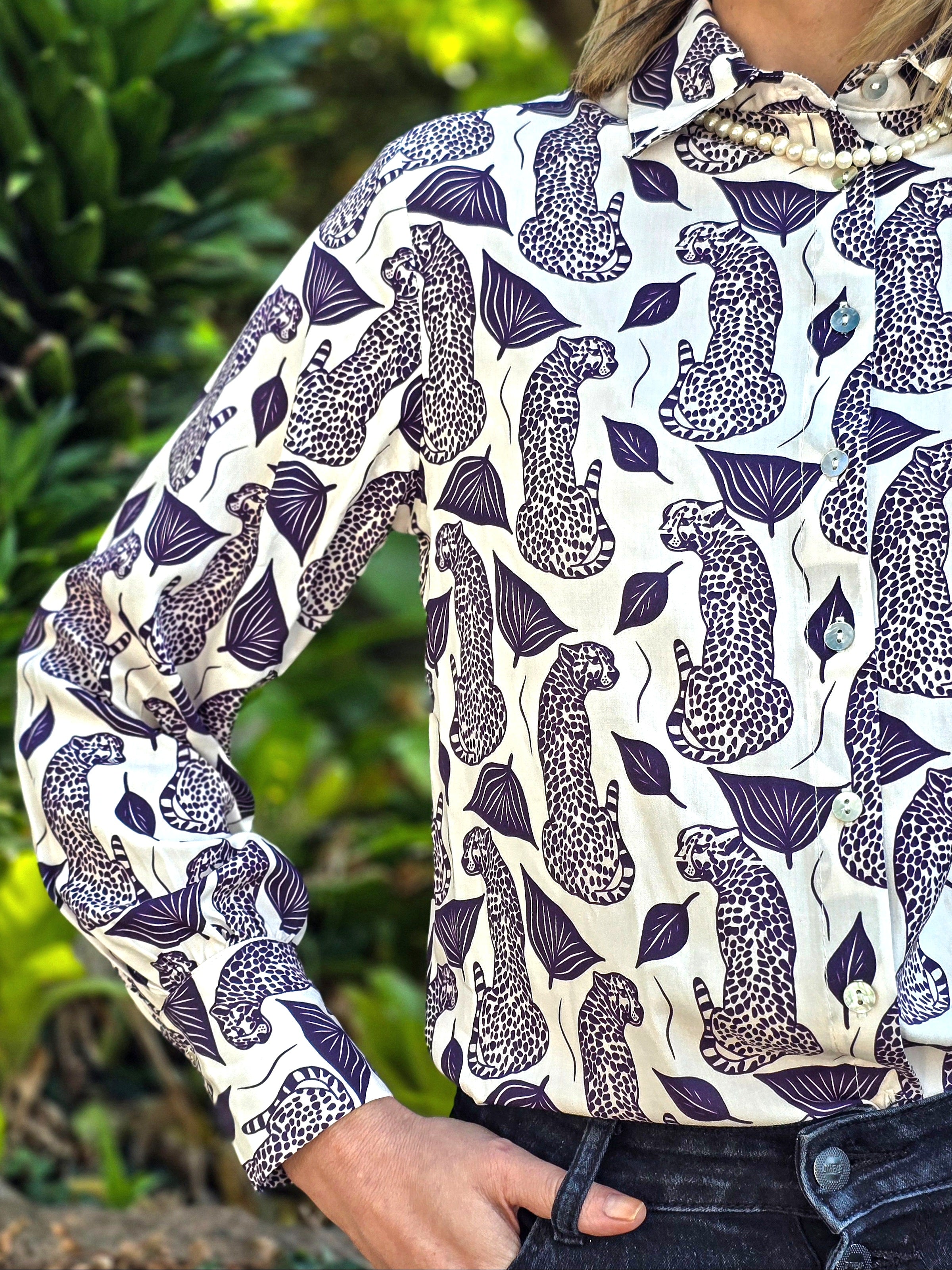 Ellie - Shadow Forest: Classic Collared Shirt with cuffs
