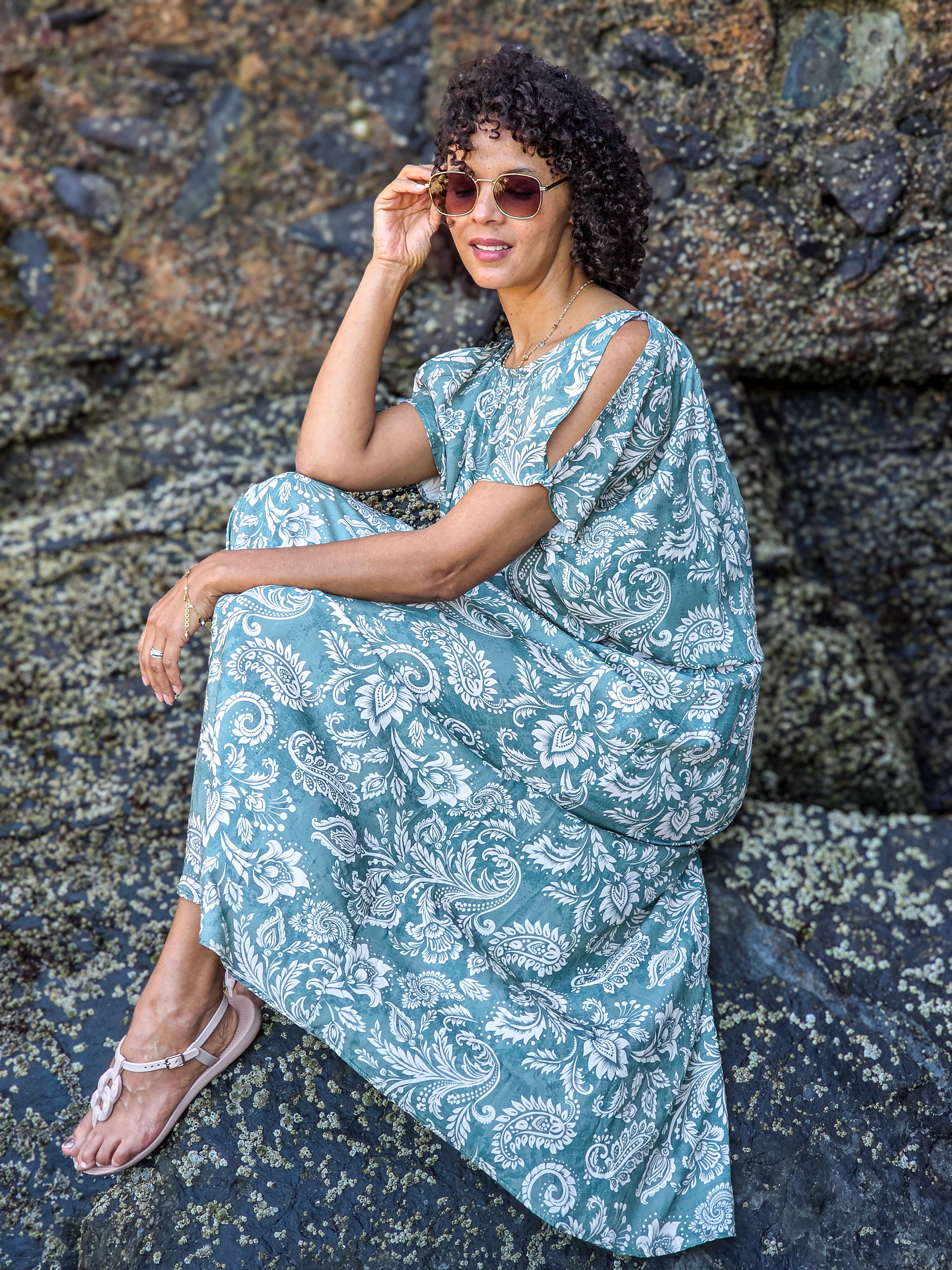 Boho maxi - Joyful Holly: Off the shoulder, elasticated waist maxi dress