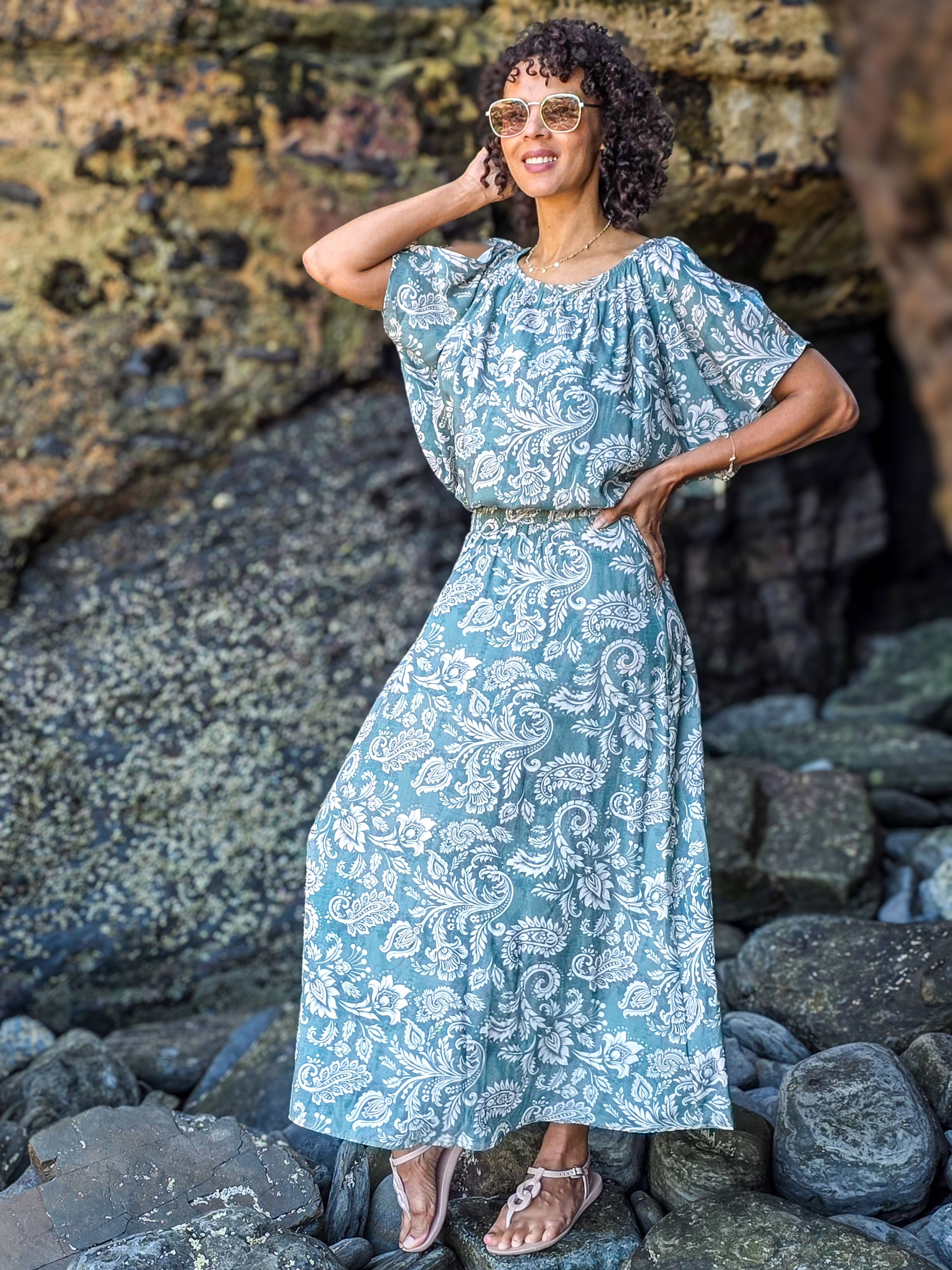 Boho maxi - Joyful Holly: Off the shoulder, elasticated waist maxi dress