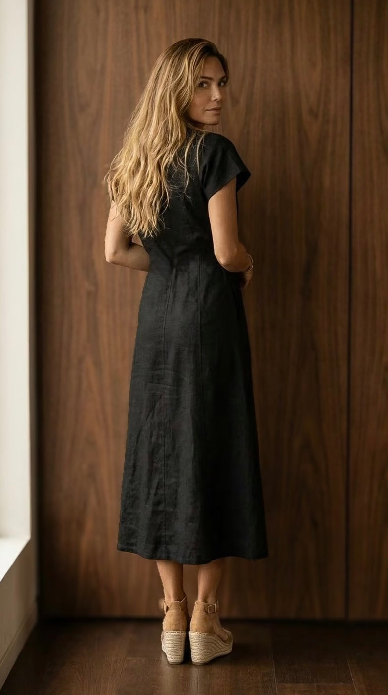 Carli - Black: Poplin maxi dress
