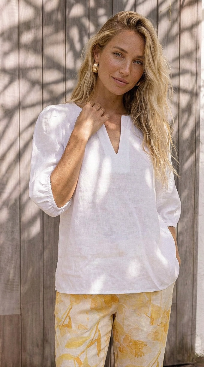 Luca - White premium 100% linen: Classic V-neck blouse with elasticated sleeves