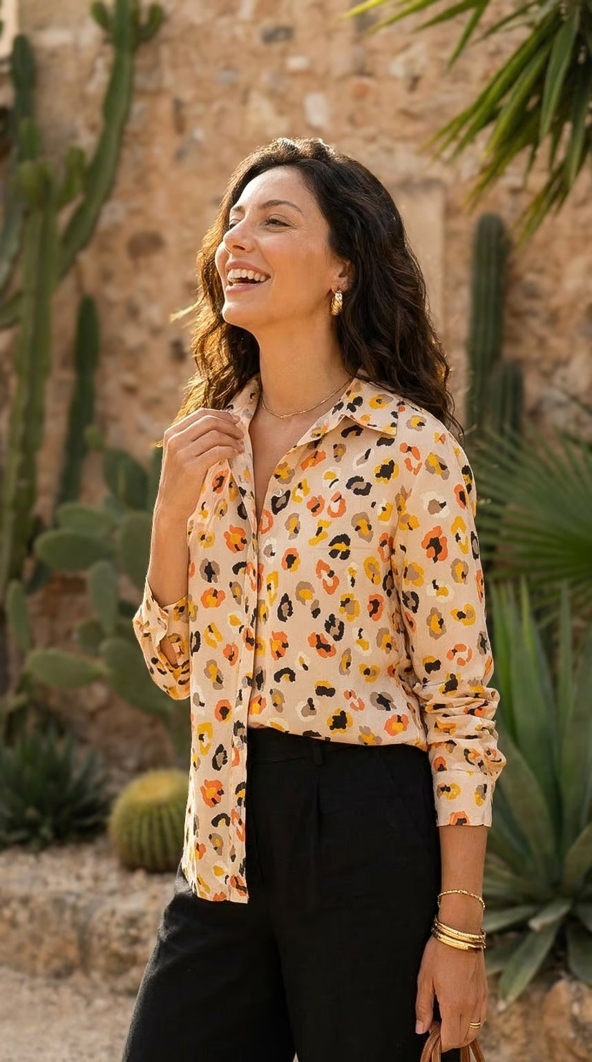 Ellie - Desert Calm: Classic Collared Shirt with a Cuff