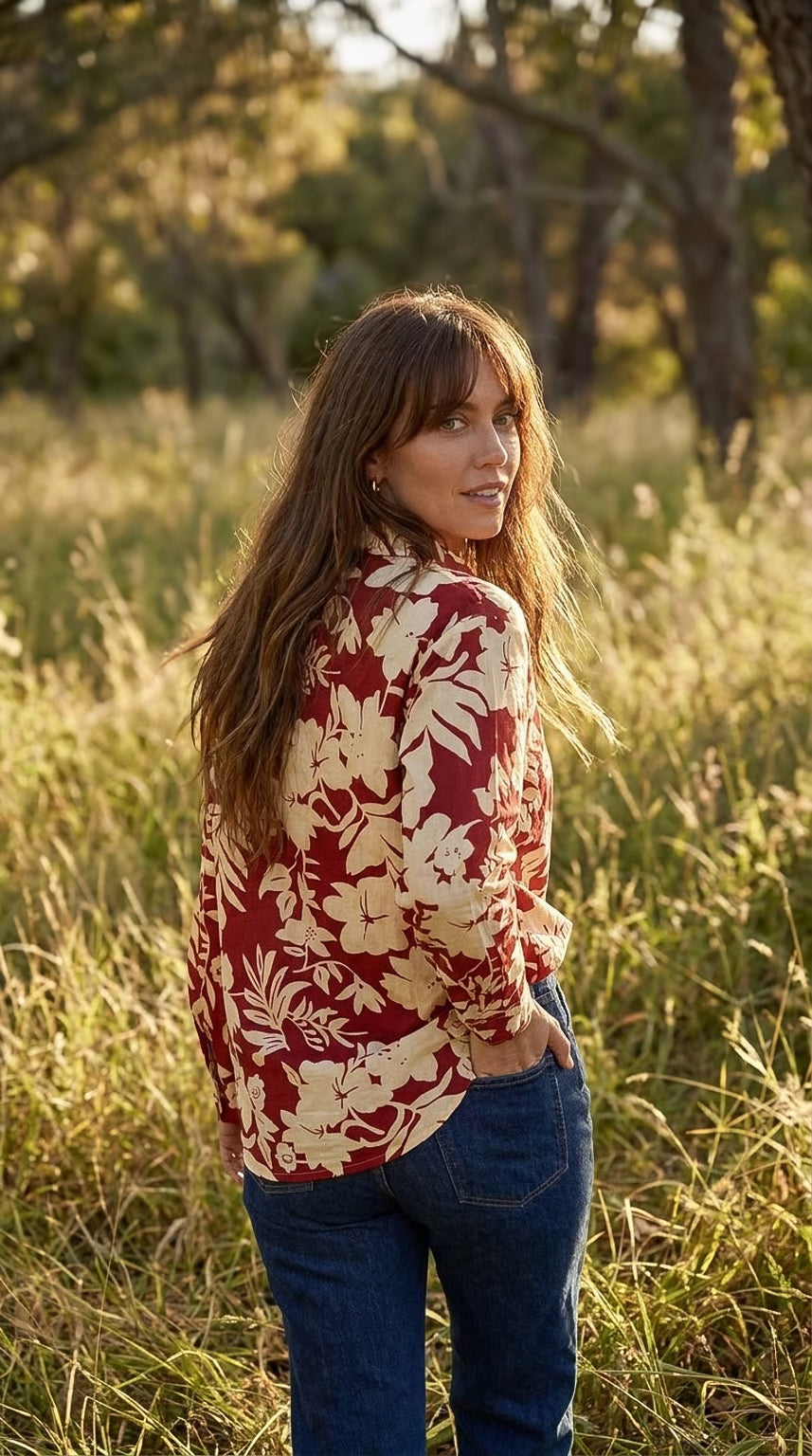 Lucia - Paradise: Oversize Collared shirt