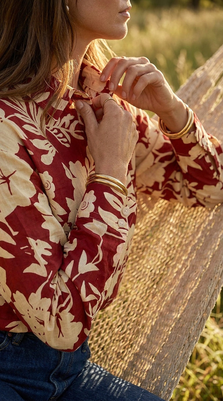 Lucia - Paradise: Oversize Collared shirt