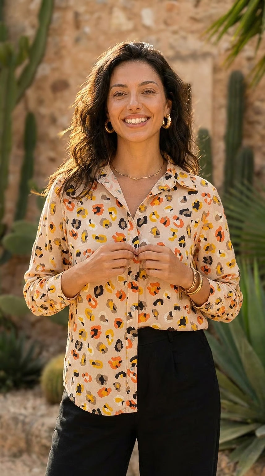 Ellie - Desert Calm: Classic Collared Shirt with a Cuff