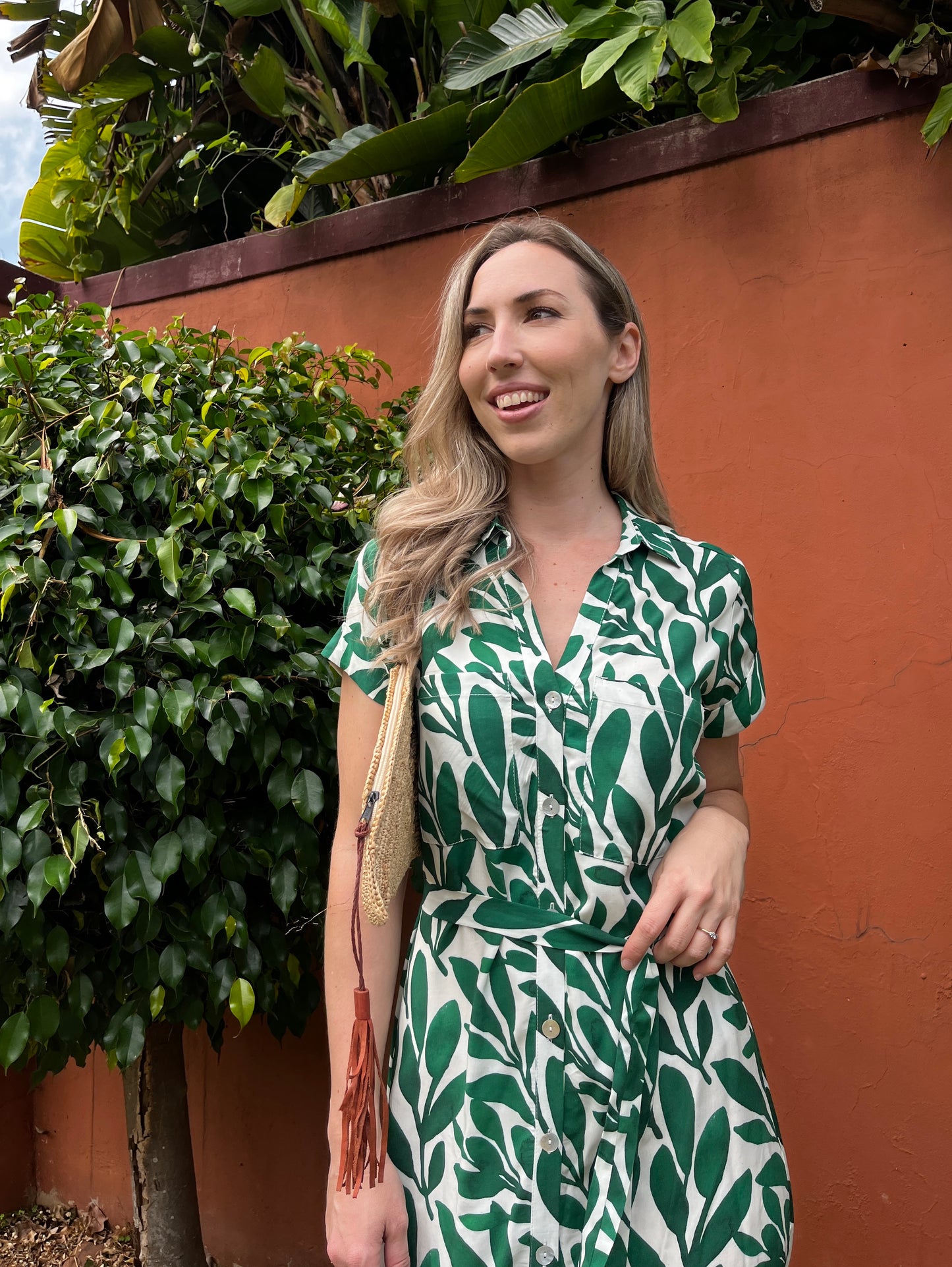 Venice - Foliage Green: Mandarin Collar Shirt Dress With Belt