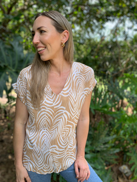 Sadie - Natural Palm:  Basic V-Neck Top