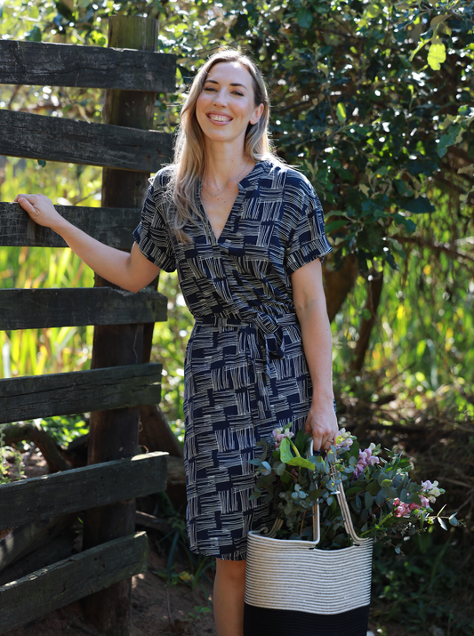 Charlie - Indigo Dreams: Classic Midi Shirt Dress with mandarin collar