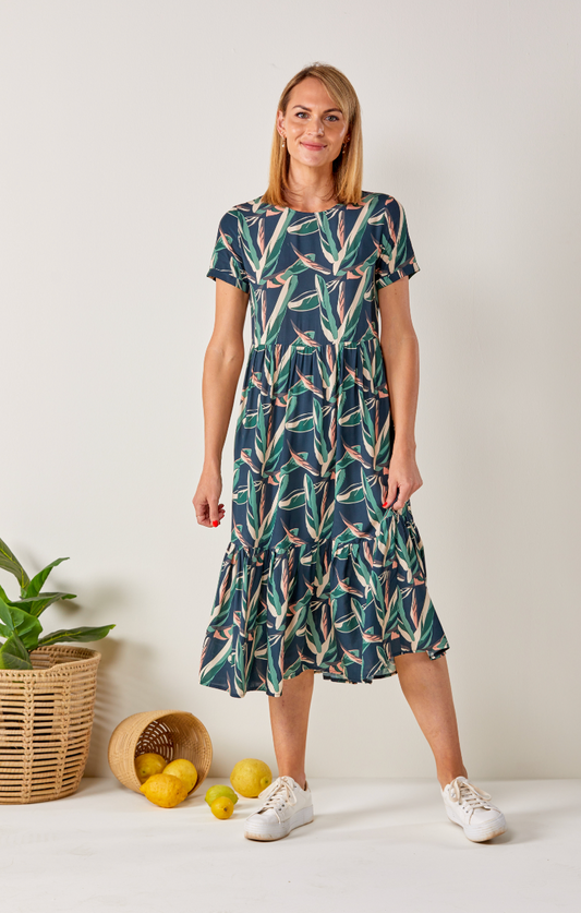 Florence - Palm Jungle: 3/4 Classic Short Sleeve Round Neck Tiered Dress