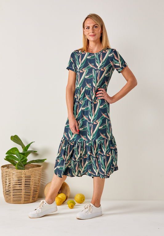 Florence - Palm Jungle: 3/4 Classic Short Sleeve Round Neck Tiered Dress