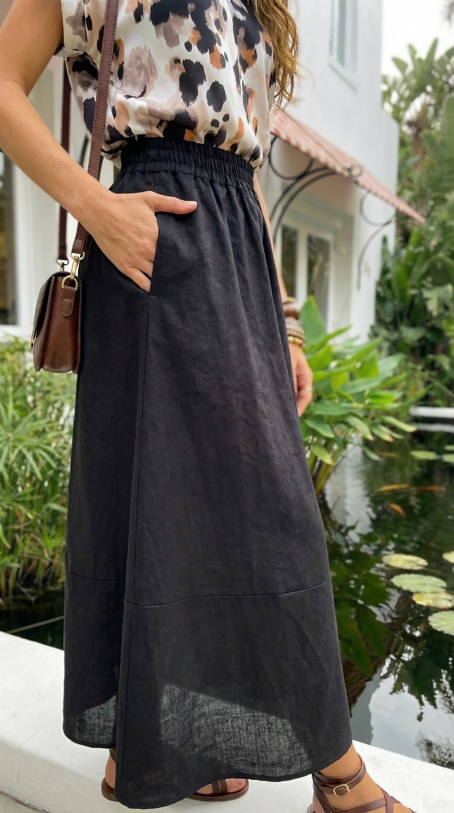 Shay - Black: A-line Poplin skirt