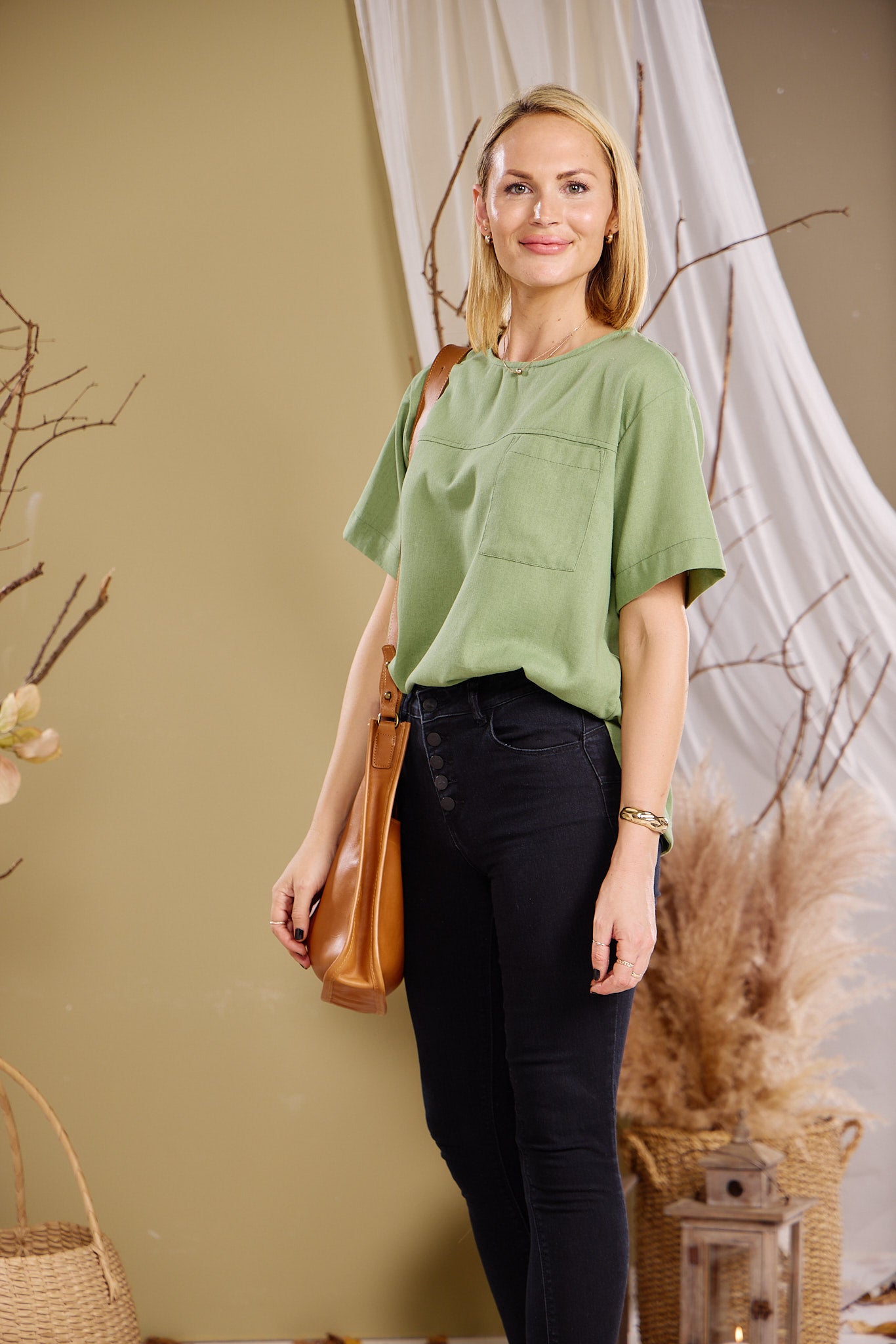 Kaia - Fatigue:  Classic linen top