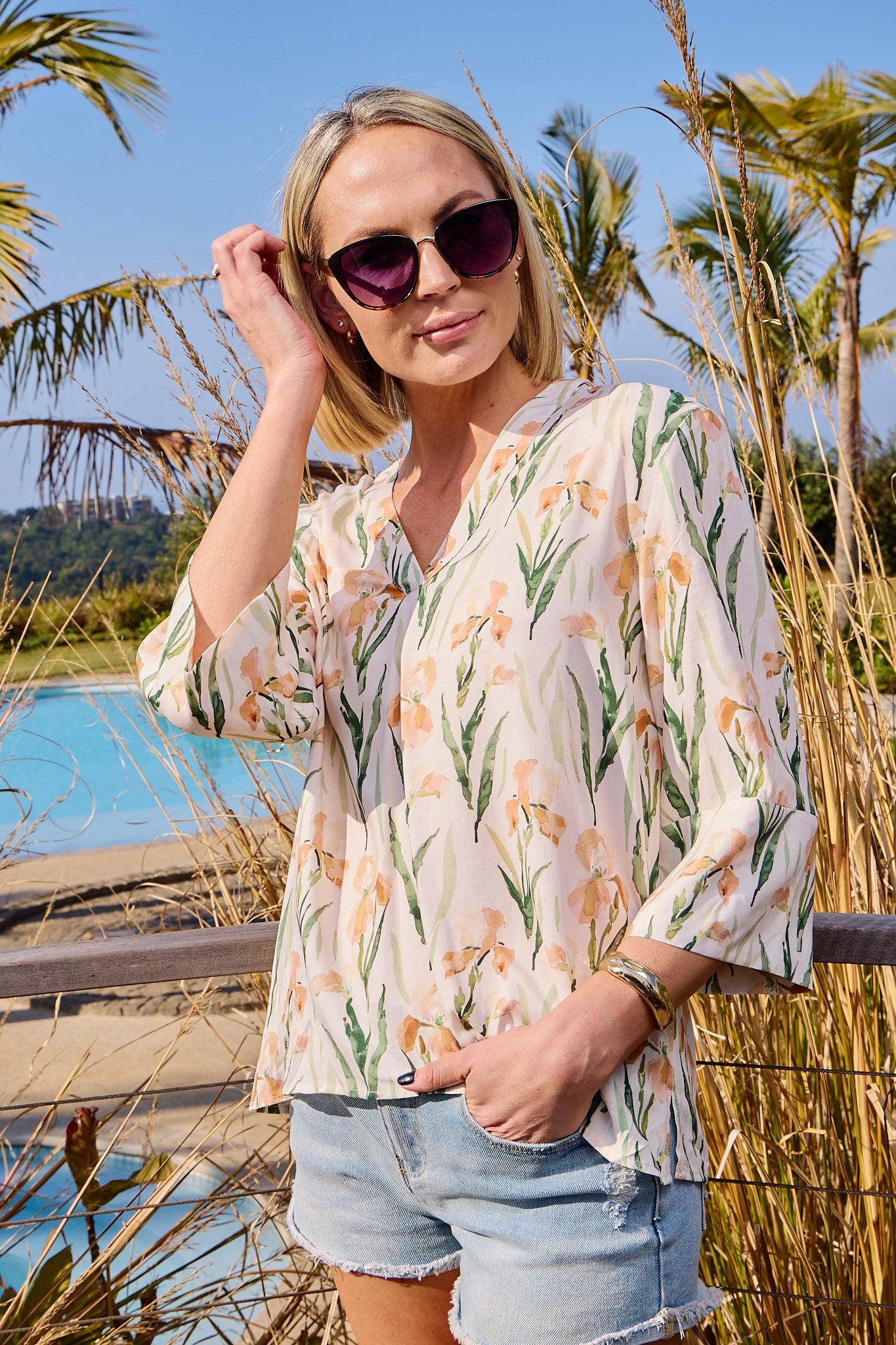 River - Rainforest: Classic V-neck top with 3/4sleeves