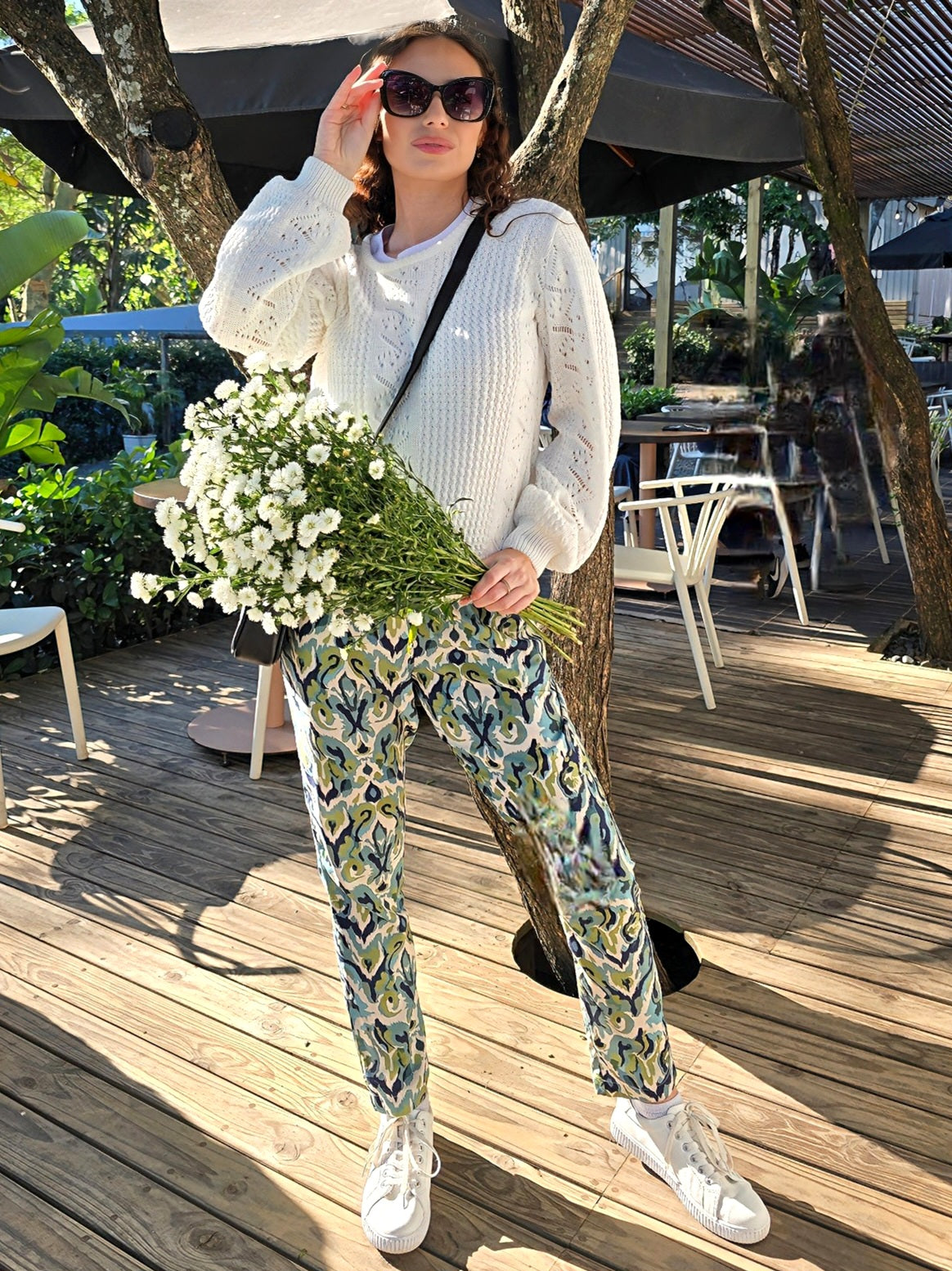 Gia - Breeze: Straight leg pants with elasticated waistband