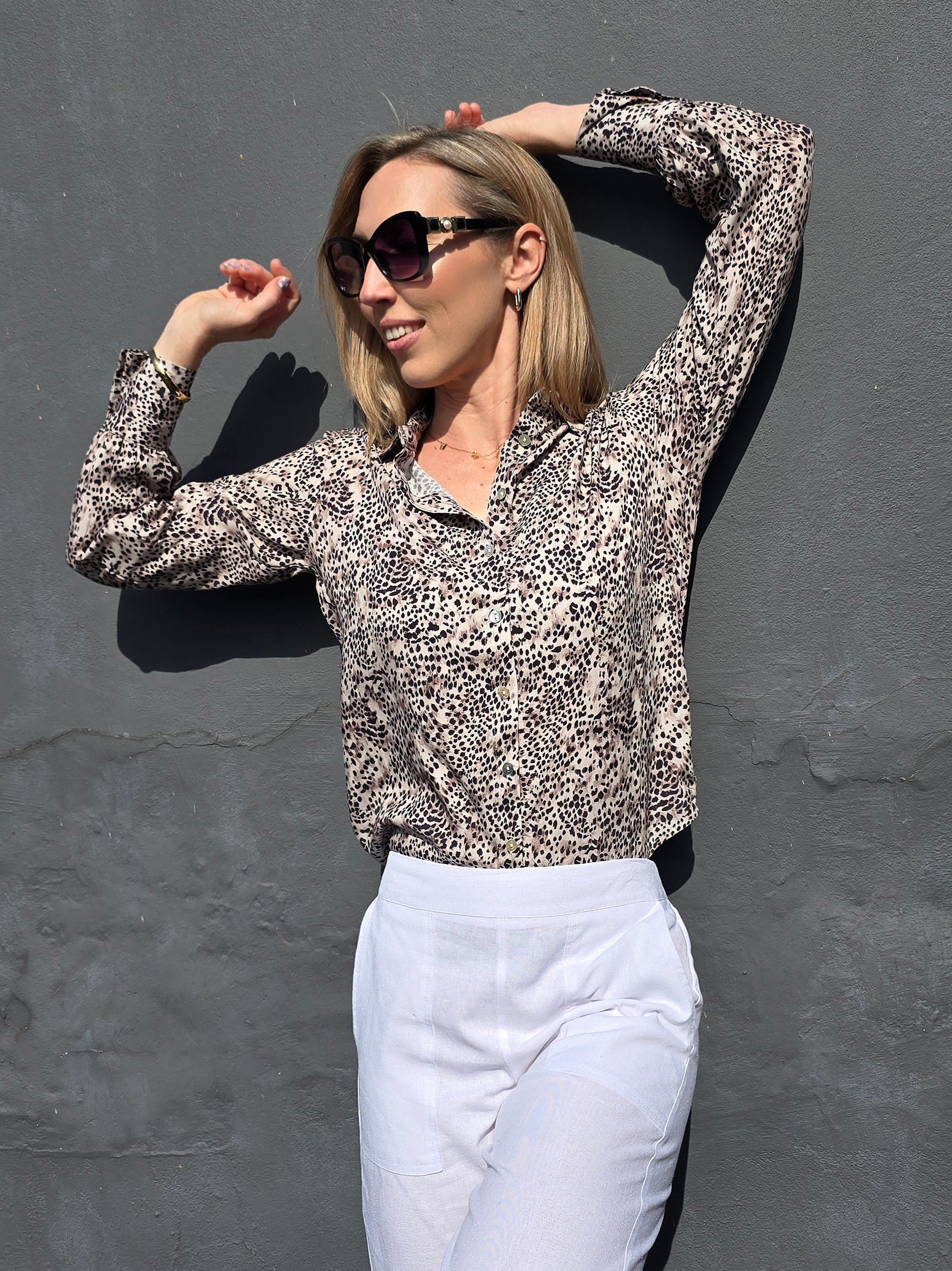 Ellie - Thunderstorm: Classic Collared Shirt with a Cuff