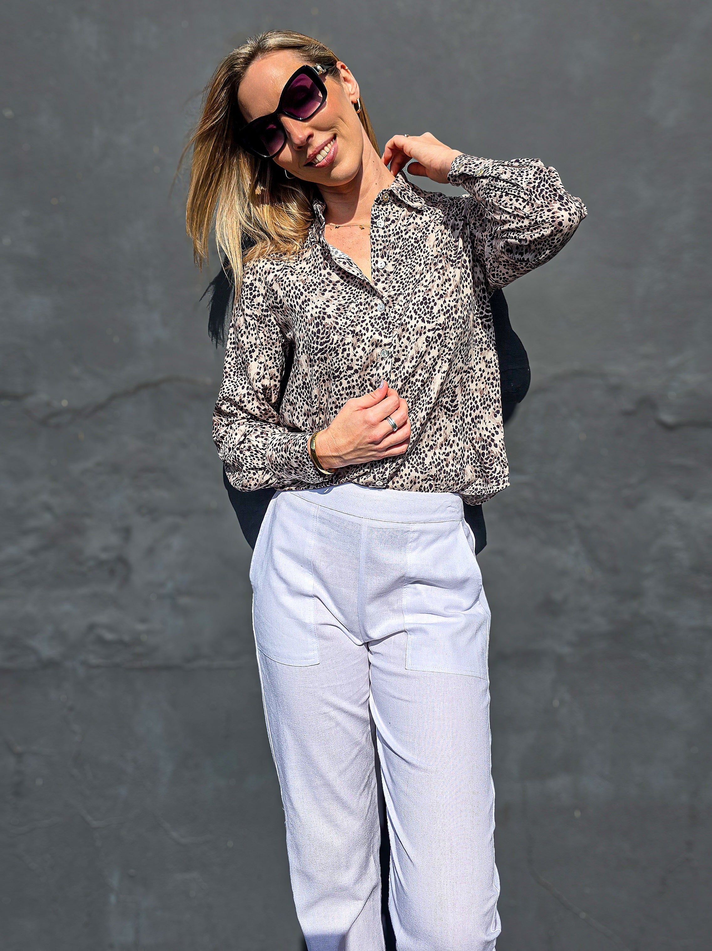 Ellie - Thunderstorm: Classic Collared Shirt with a Cuff