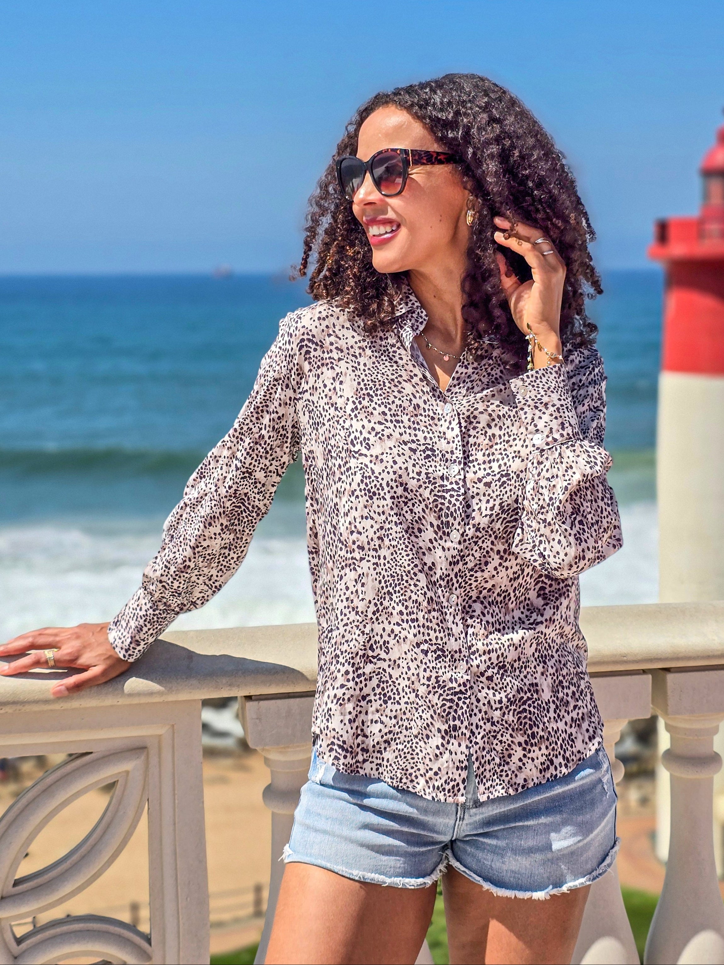 Ellie - Thunderstorm: Classic Collared Shirt with a Cuff