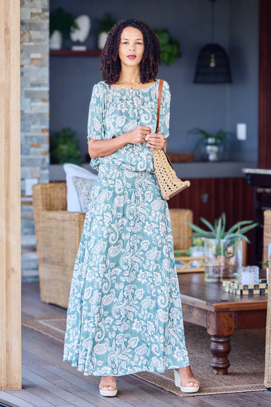 Boho maxi - Joyful Holly: Off the shoulder, elasticated waist maxi dress