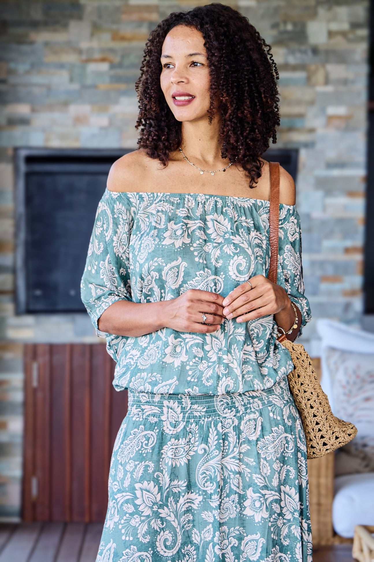 Boho maxi - Joyful Holly: Off the shoulder, elasticated waist maxi dress