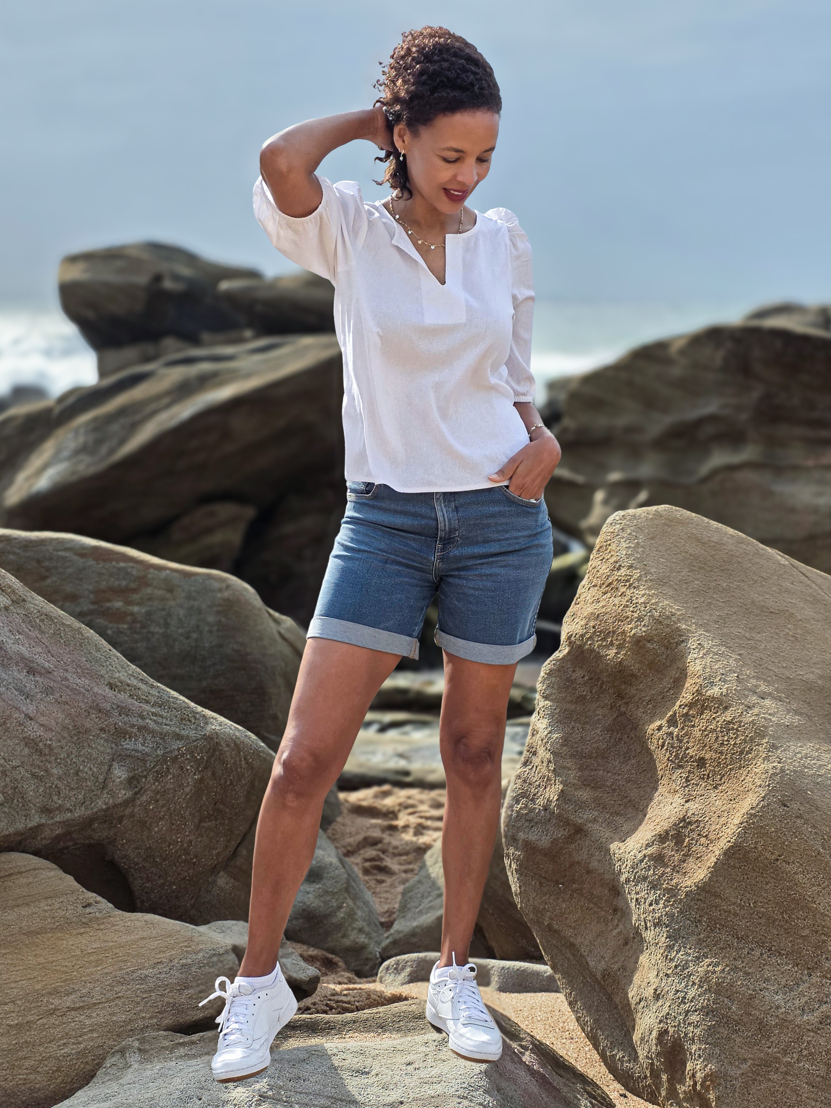 Luca - White: Classic V-neck blouse with elasticated sleeves